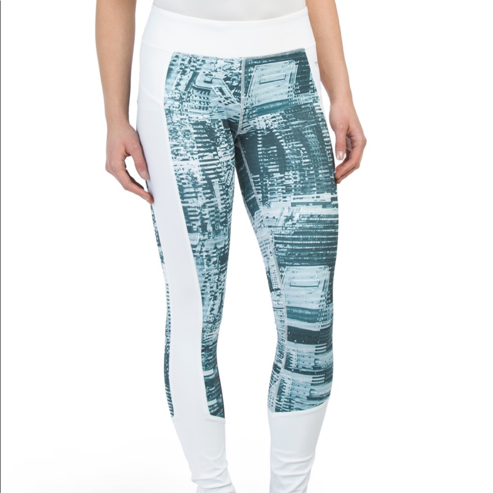 NWT Active Leggings